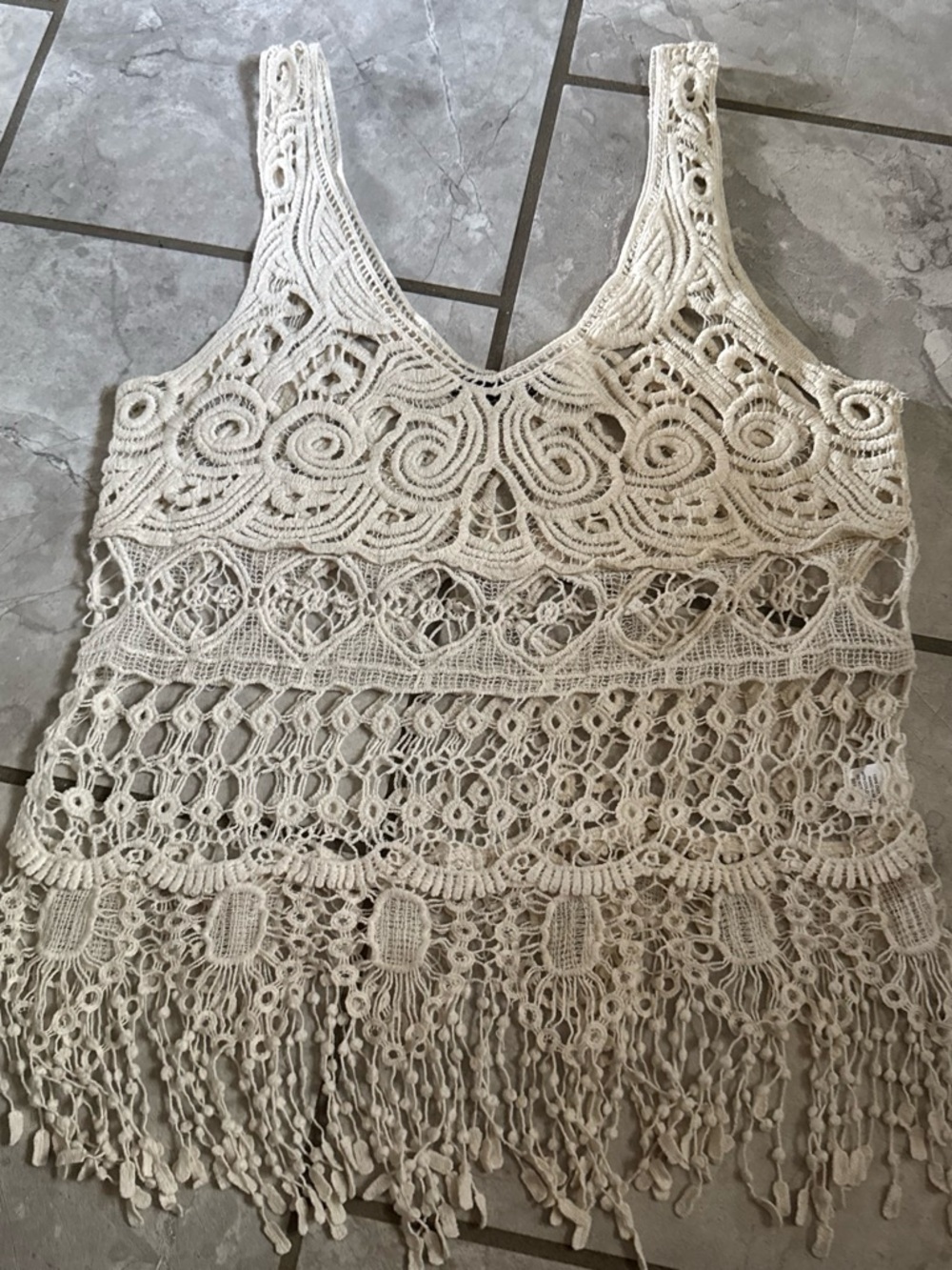 Boho Crochet Fringe Tank Top - Cream color size medium